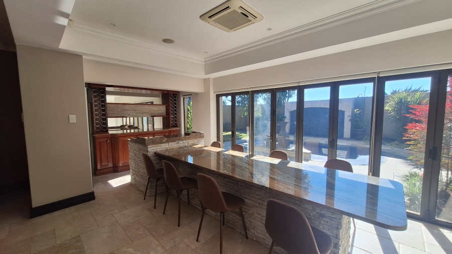 To Let 4 Bedroom Property for Rent in Jim Fouchepark Free State